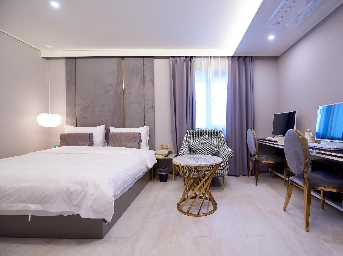 Denbasta Signature Hotel Busan Buitenkant foto