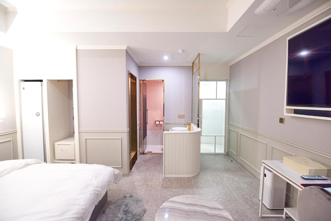 Denbasta Signature Hotel Busan Buitenkant foto
