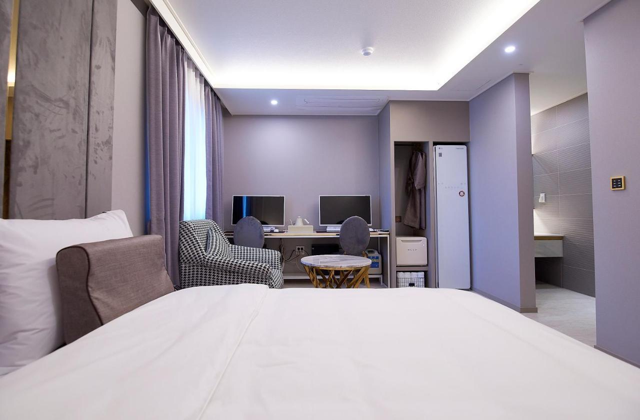 Denbasta Signature Hotel Busan Buitenkant foto