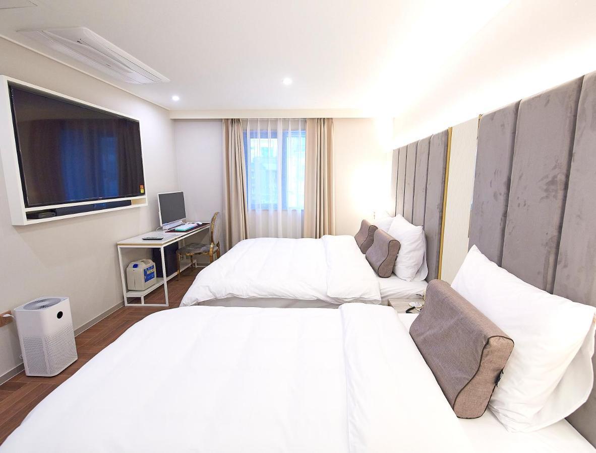 Denbasta Signature Hotel Busan Buitenkant foto